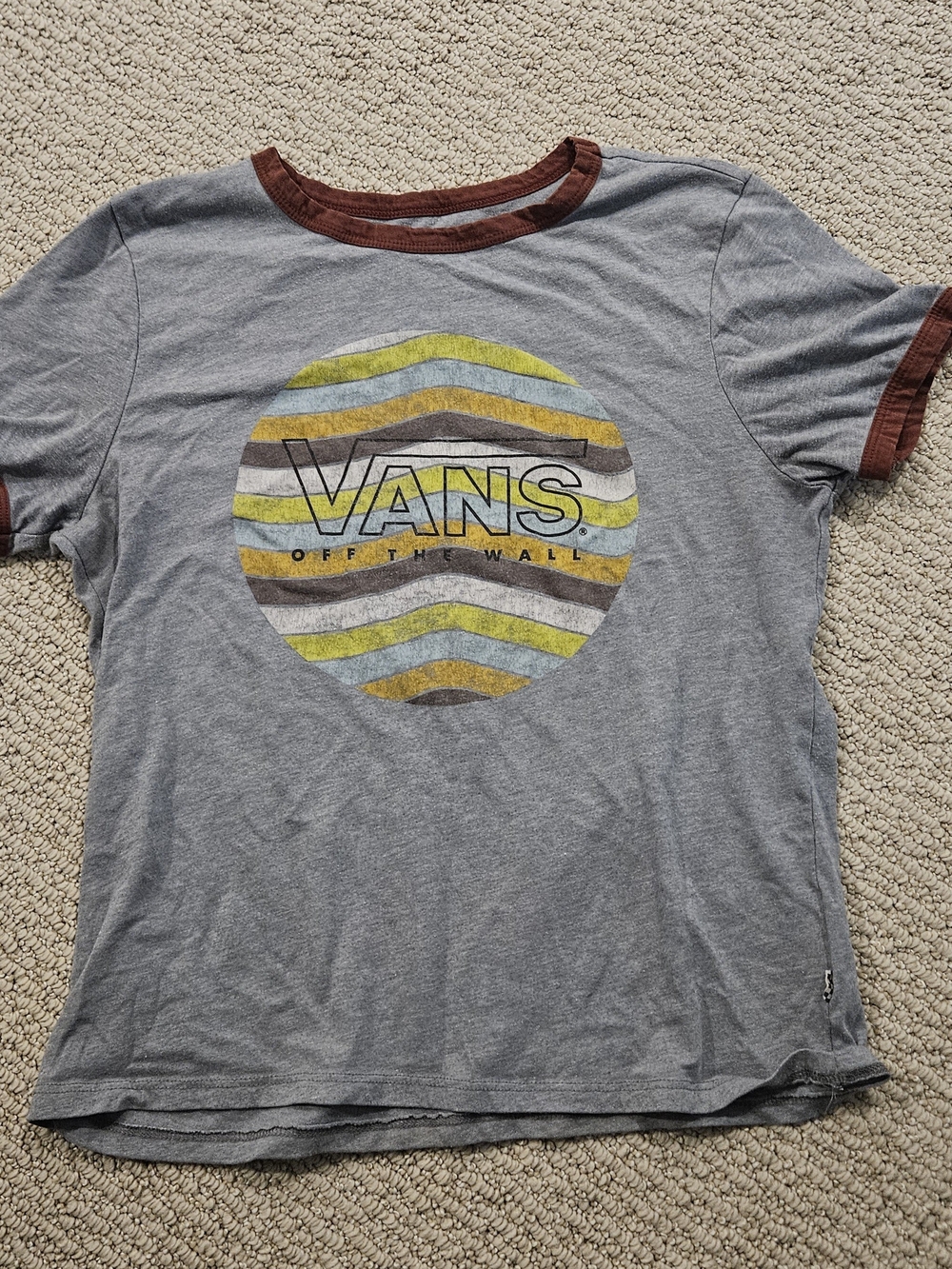 Vans Gray Short-Sleeve Tee with Burgandy Trim and Multicolor Stripe Logo